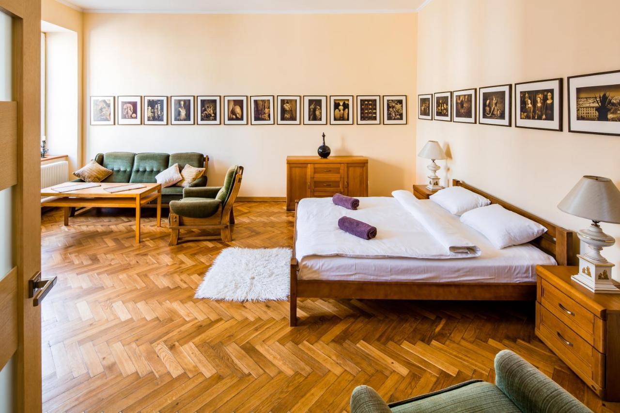 Ferienwohnung Romari Ставропігійська Lemberg Exterior foto