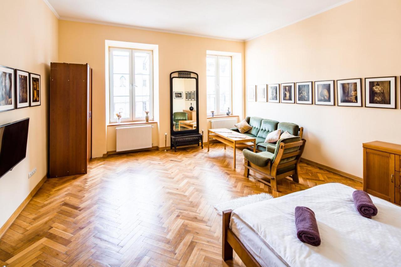 Ferienwohnung Romari Ставропігійська Lemberg Exterior foto